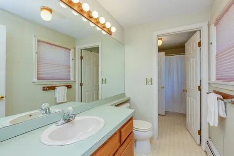 2 Irving Drive Concord NH 03301