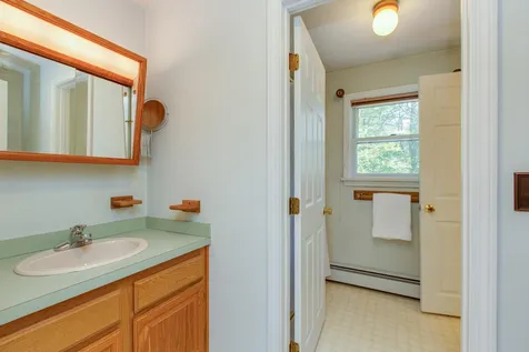 2 Irving Drive Concord NH 03301
