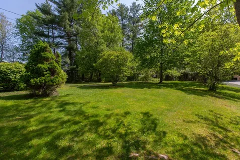 2 Irving Drive Concord NH 03301
