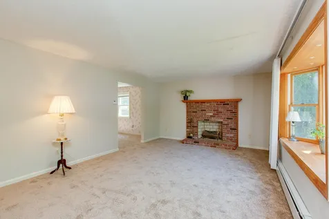 2 Irving Drive Concord NH 03301