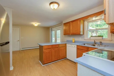 2 Irving Drive Concord NH 03301