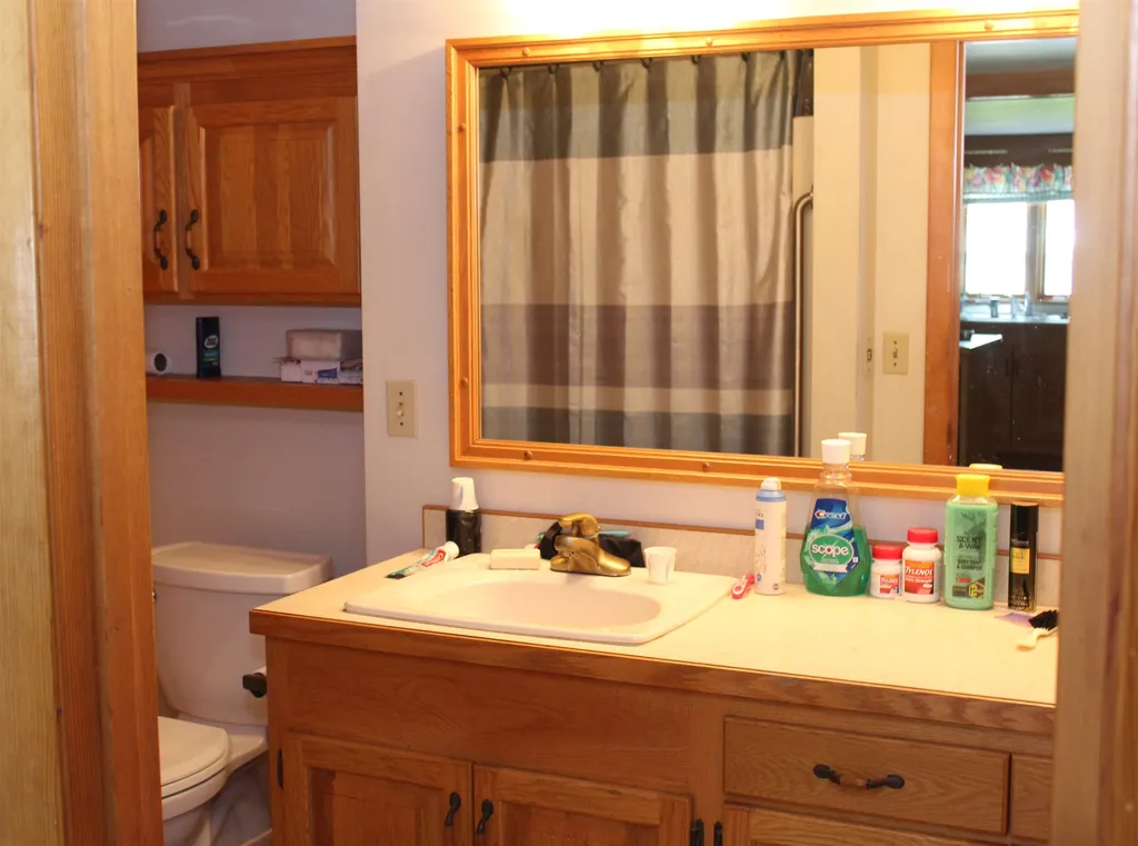 26 Crawford Avenue Exeter NH 03833