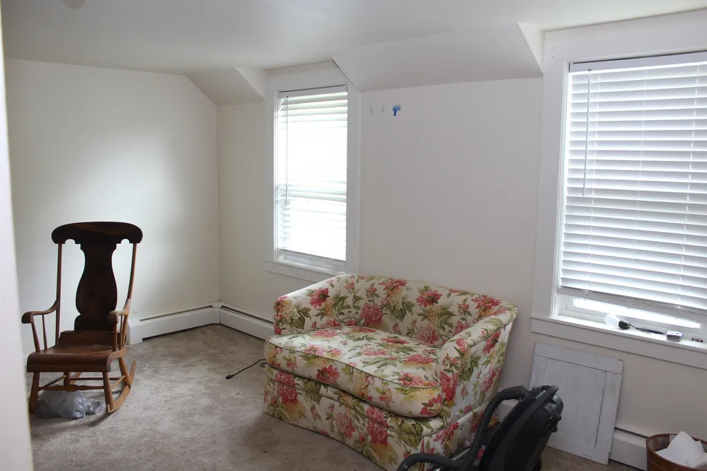 26 Crawford Avenue Exeter NH 03833