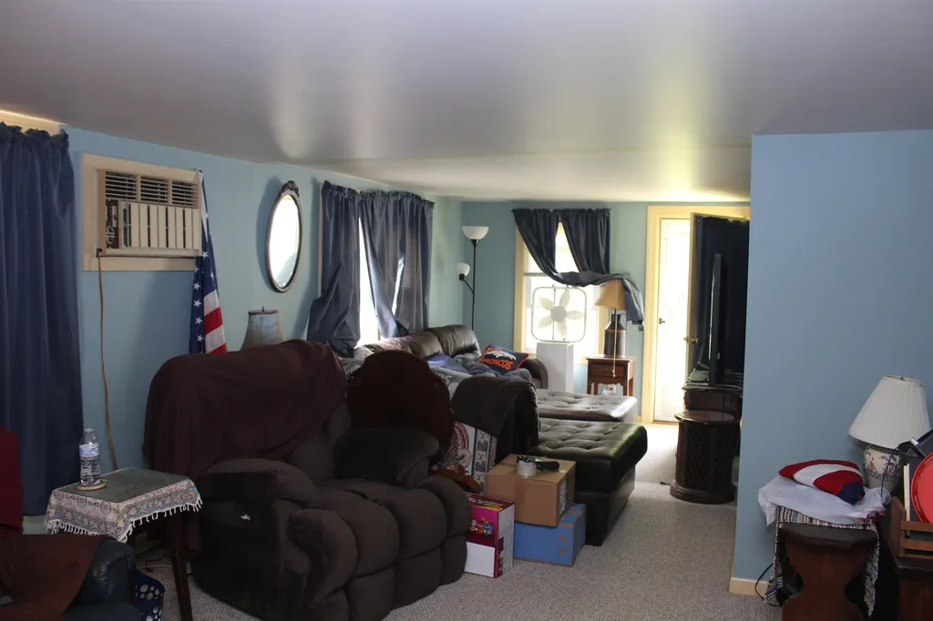 26 Crawford Avenue Exeter NH 03833