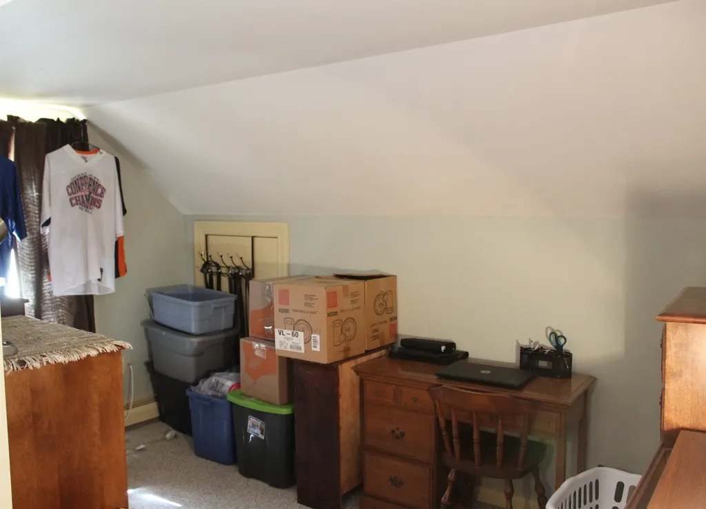 26 Crawford Avenue Exeter NH 03833
