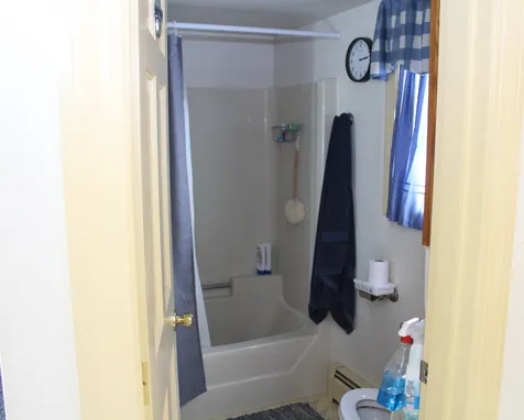 26 Crawford Avenue Exeter NH 03833