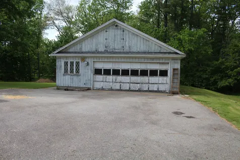 26 Crawford Avenue Exeter NH 03833