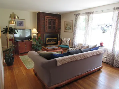 11 Bellevue Avenue Claremont NH 03743