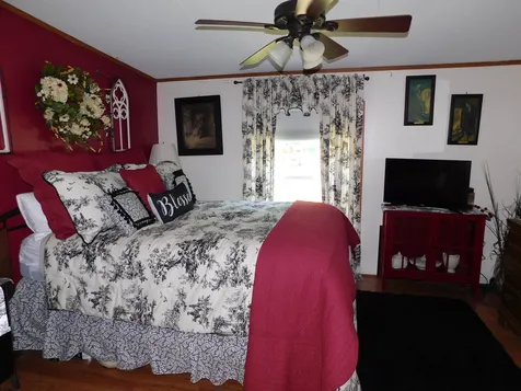 11 James Road Fremont NH 03044