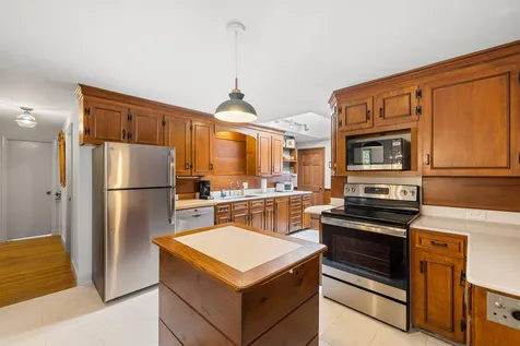 4 Prospect Street Henniker NH 03242