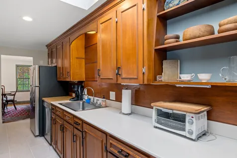 4 Prospect Street Henniker NH 03242