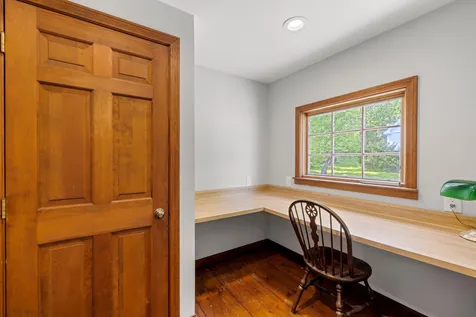 4 Prospect Street Henniker NH 03242