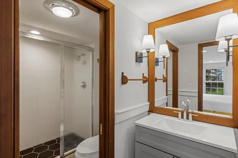 4 Prospect Street Henniker NH 03242