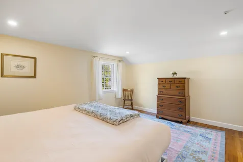 4 Prospect Street Henniker NH 03242