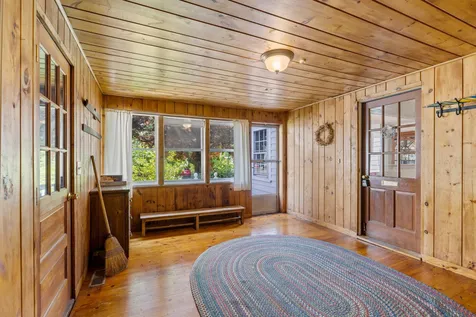 4 Prospect Street Henniker NH 03242