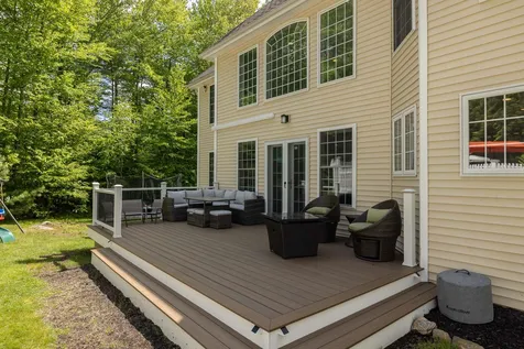 28 Stone Farm Road Barrington NH 03825