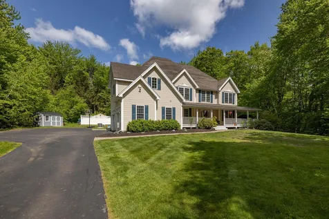 28 Stone Farm Road Barrington NH 03825