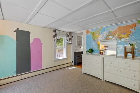 85 Belknap Point Road Gilford NH 03249