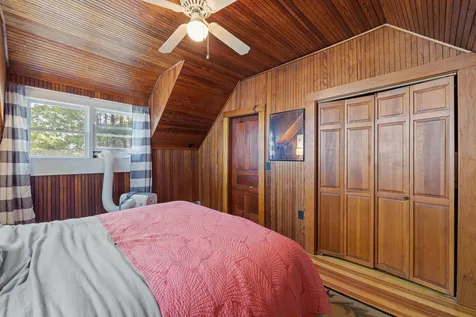 85 Belknap Point Road Gilford NH 03249