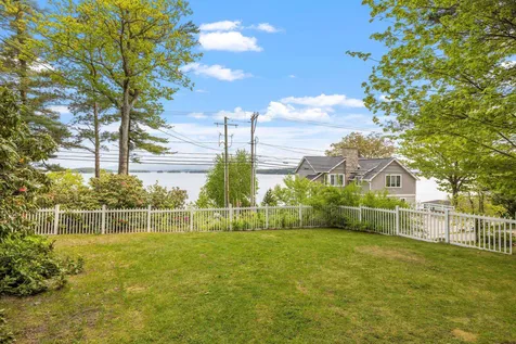 85 Belknap Point Road Gilford NH 03249