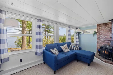 85 Belknap Point Road Gilford NH 03249
