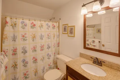 66 Garden Circle Laconia NH 03246
