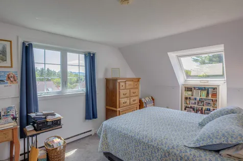 66 Garden Circle Laconia NH 03246
