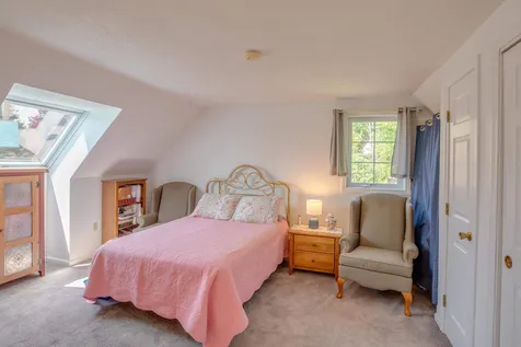 66 Garden Circle Laconia NH 03246