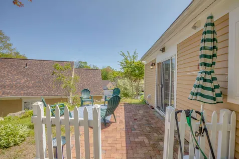 66 Garden Circle Laconia NH 03246