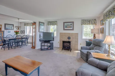 66 Garden Circle Laconia NH 03246
