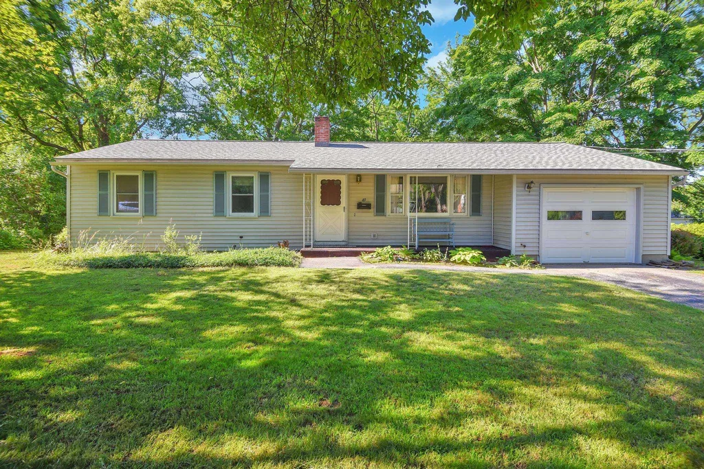 49 Hickory Hill Road Williston VT 05495
