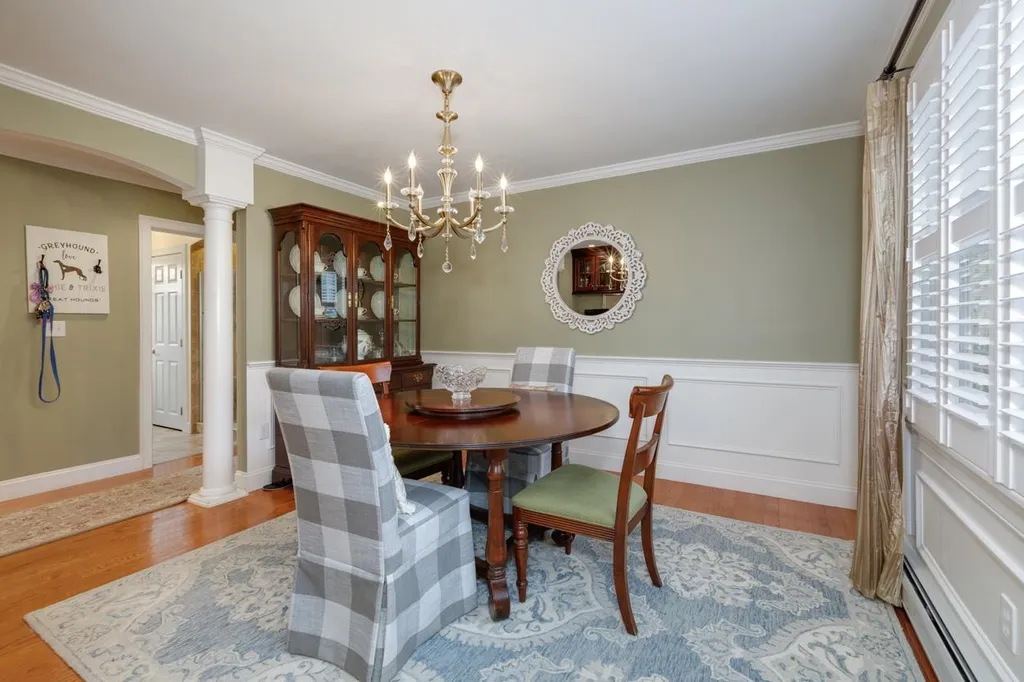 16 Camelot Drive Manchester NH 03104