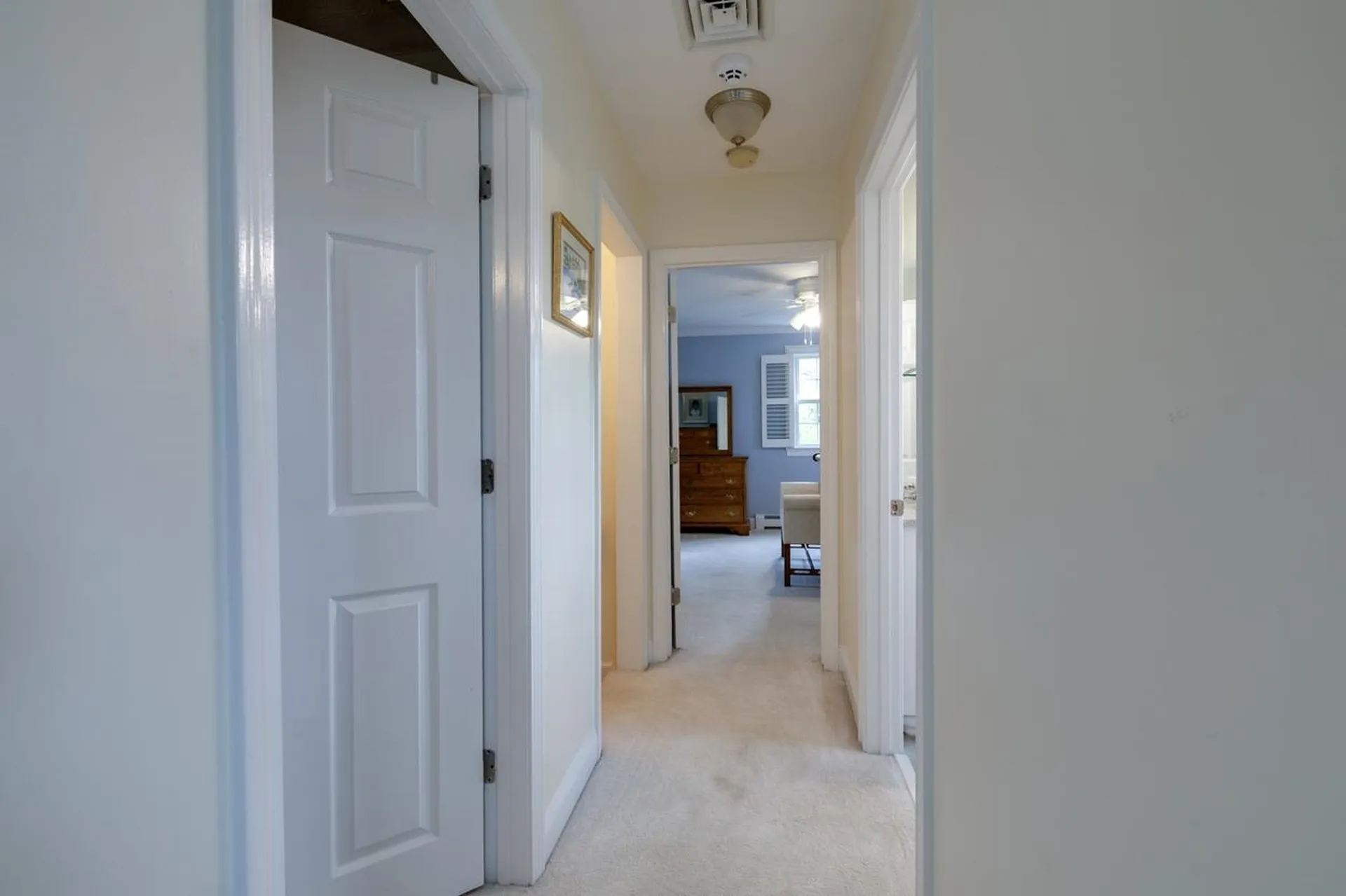 16 Camelot Drive Manchester NH 03104