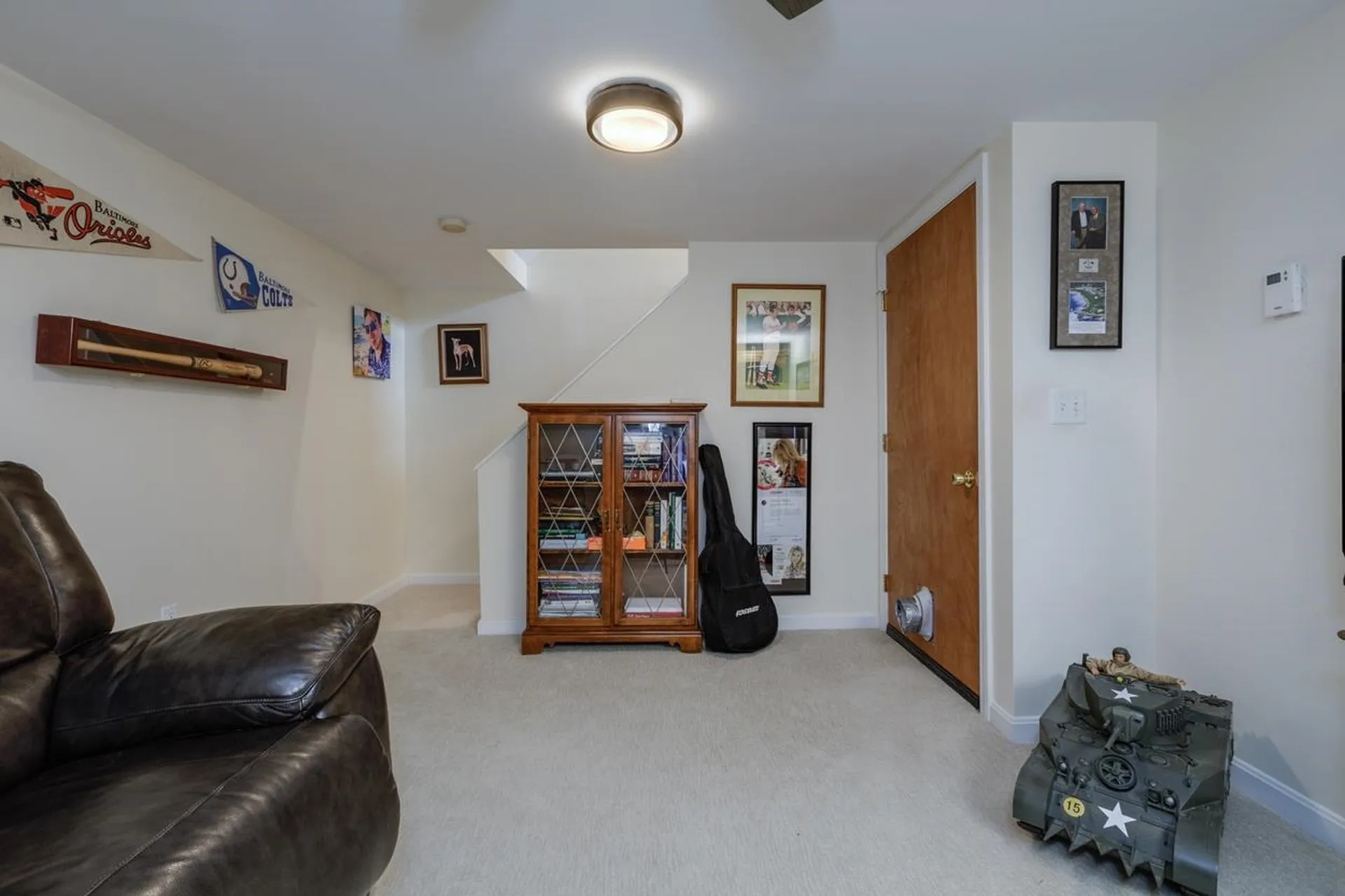16 Camelot Drive Manchester NH 03104