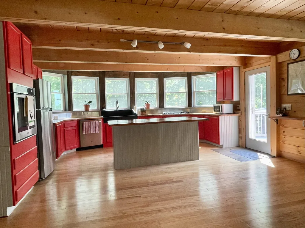 65 Randall Hill Road Rockingham VT 05101-3039