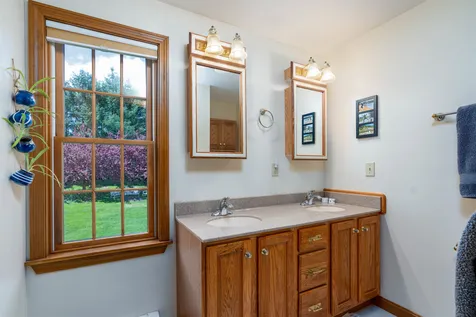 127 Moscow Road Stowe VT 05672