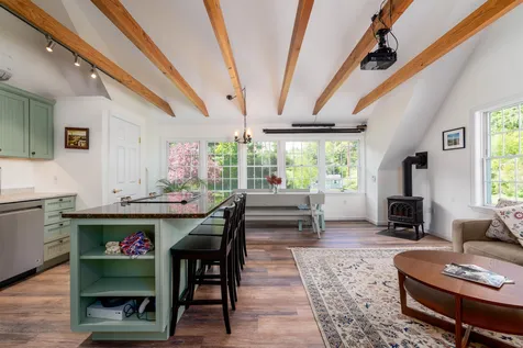 127 Moscow Road Stowe VT 05672