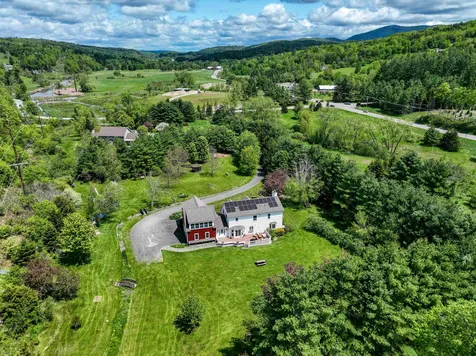127 Moscow Road Stowe VT 05672