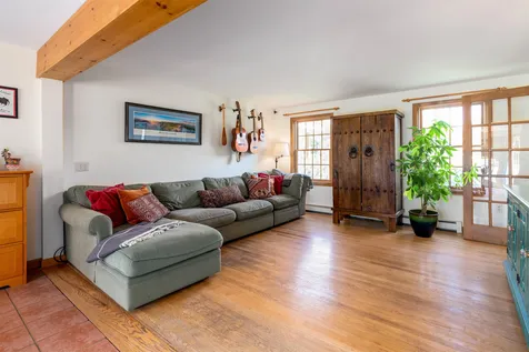 127 Moscow Road Stowe VT 05672