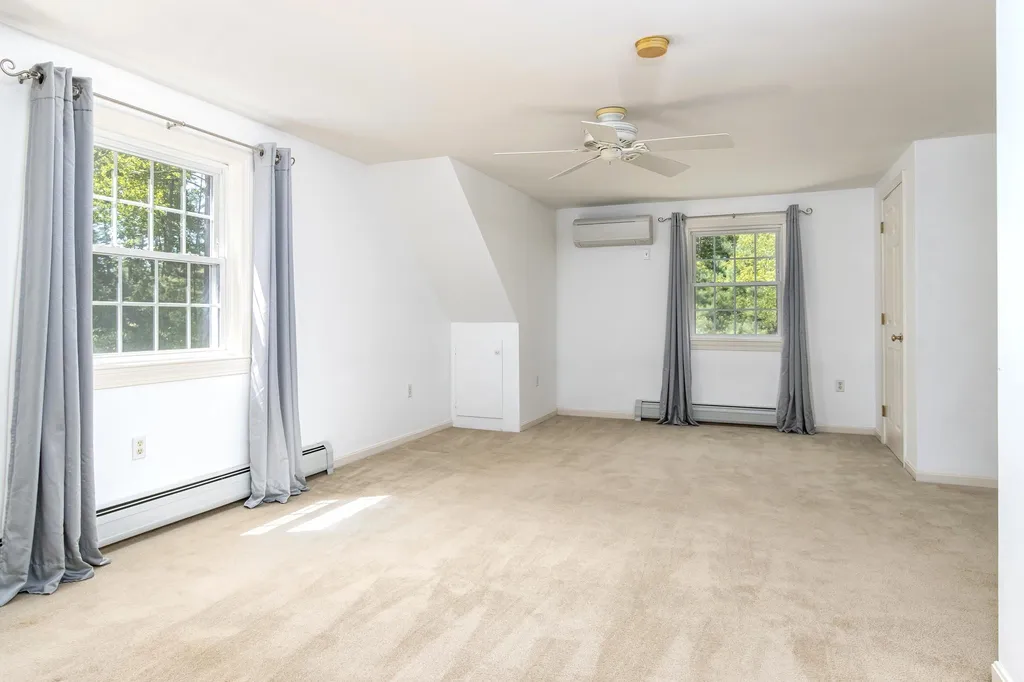 51 Greenfield Road New Boston NH 03070