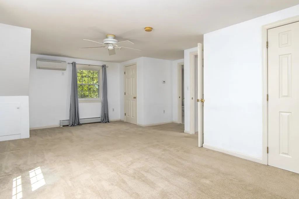 51 Greenfield Road New Boston NH 03070