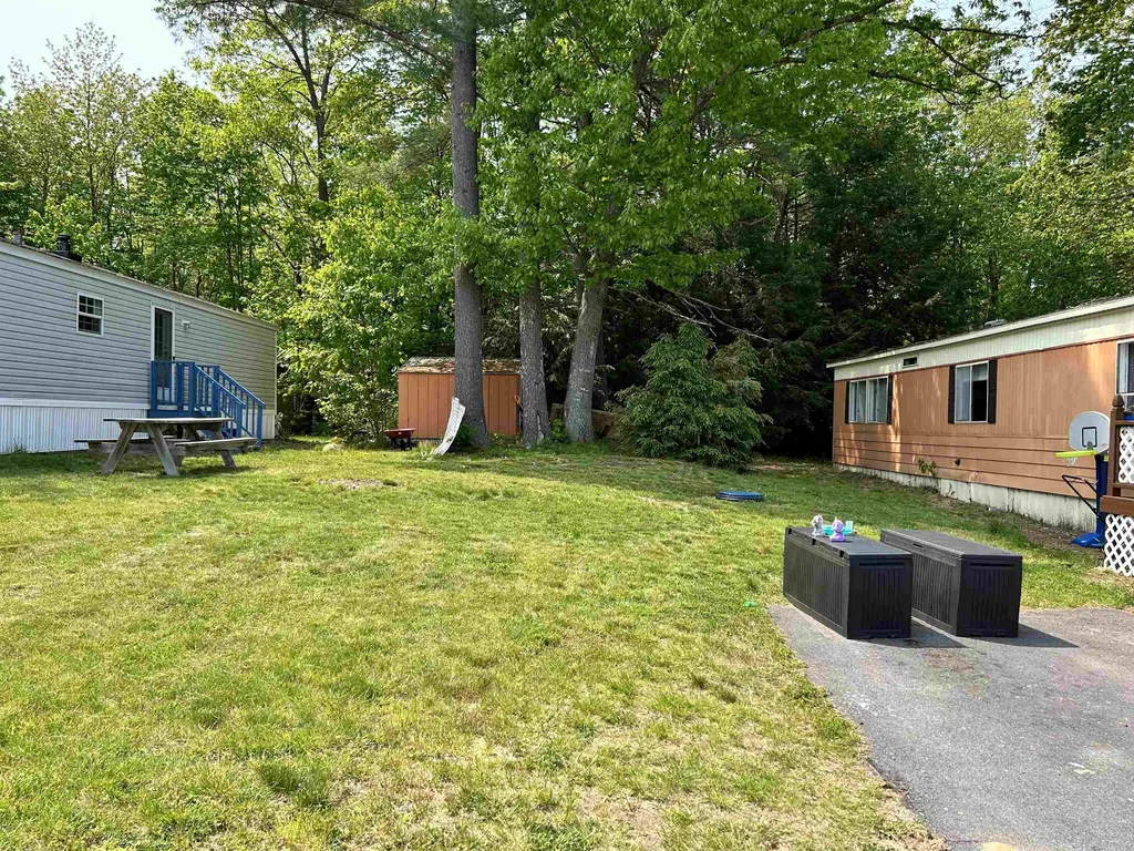 44 Crystal Springs Way Somersworth NH 03878