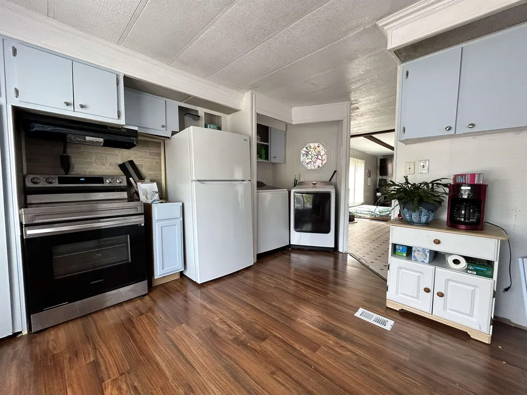 44 Crystal Springs Way Somersworth NH 03878