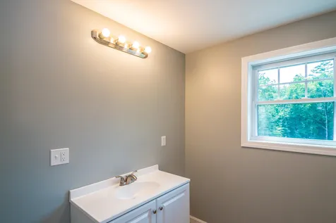 272 Pemigewasset Drive Conway NH 03818