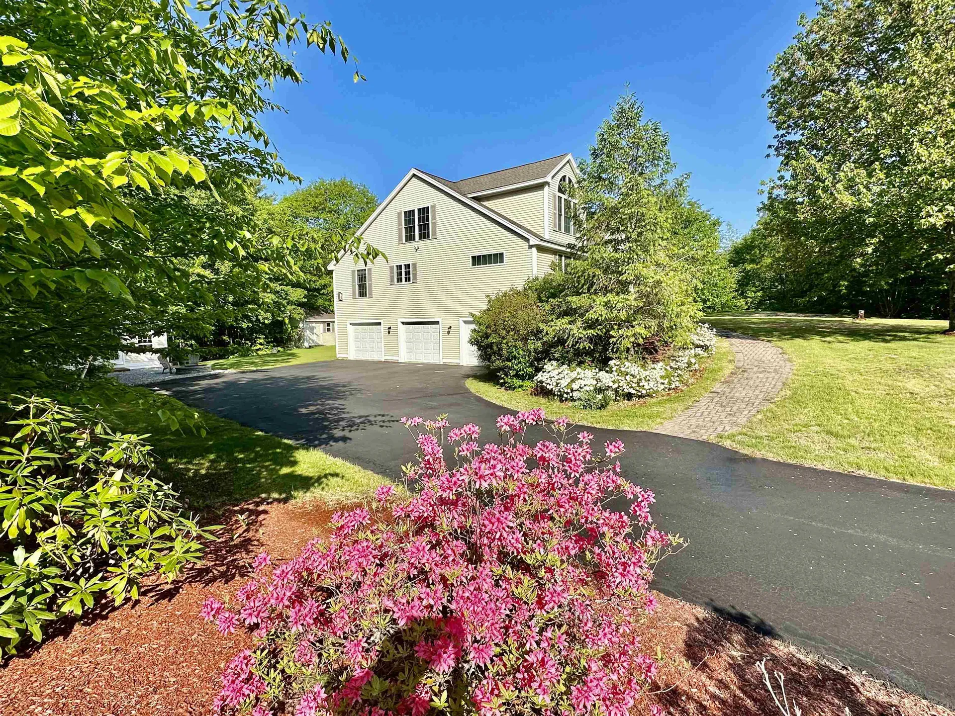 32 Valley Road Alton NH 03809