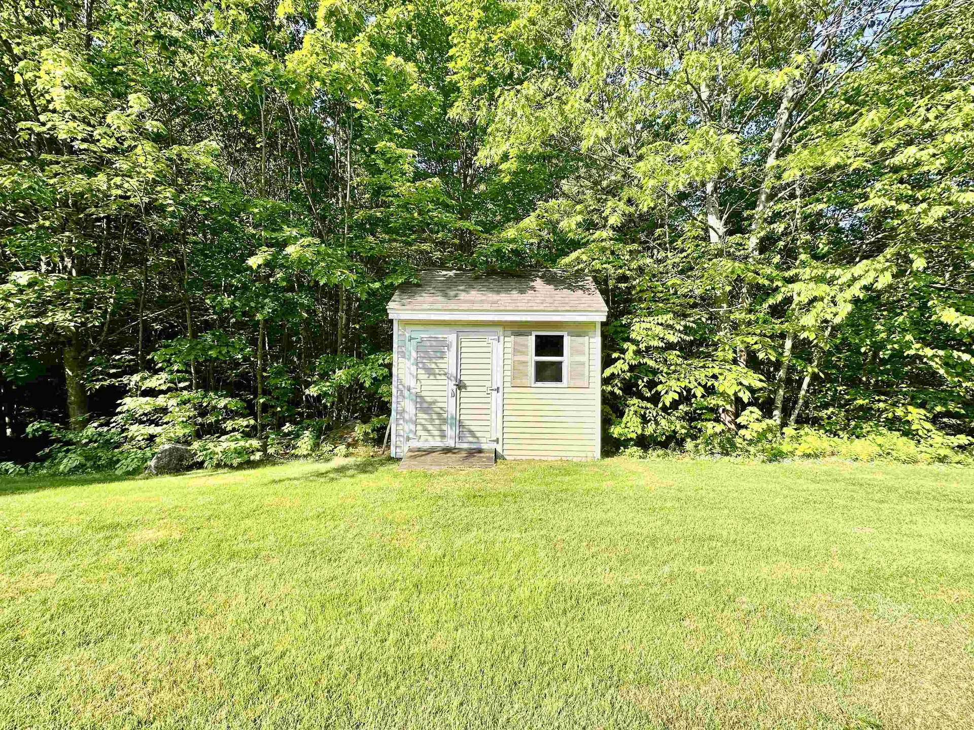 32 Valley Road Alton NH 03809