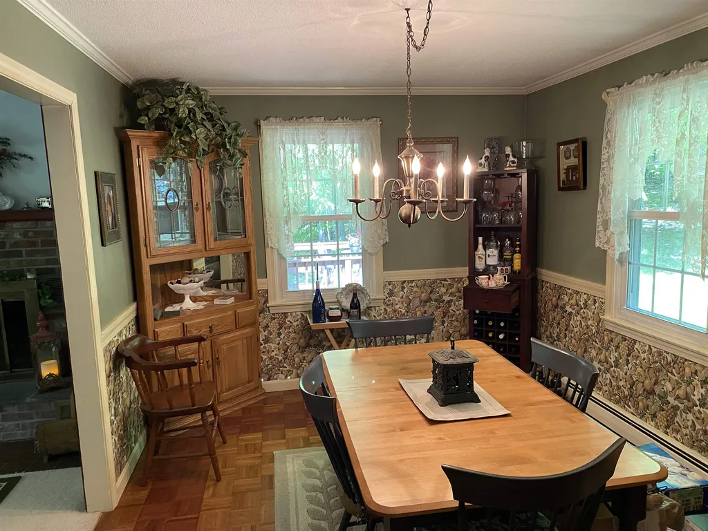 18 Grandview Avenue Lebanon NH 03766