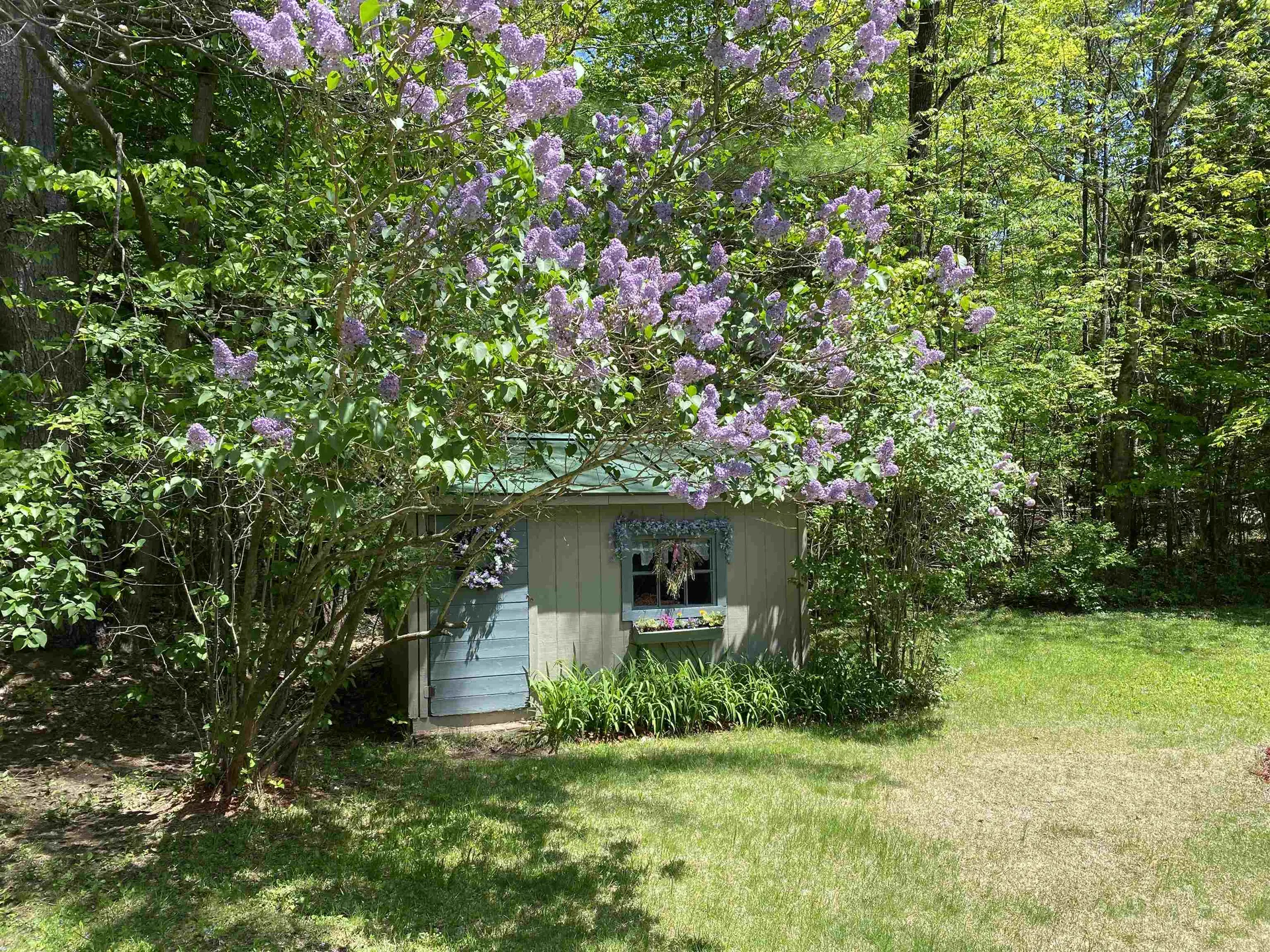 18 Grandview Avenue Lebanon NH 03766