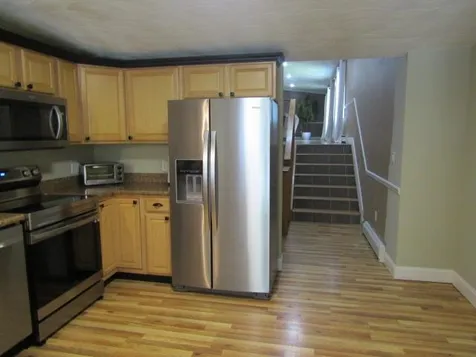 53 Mast Road Epping NH 03042