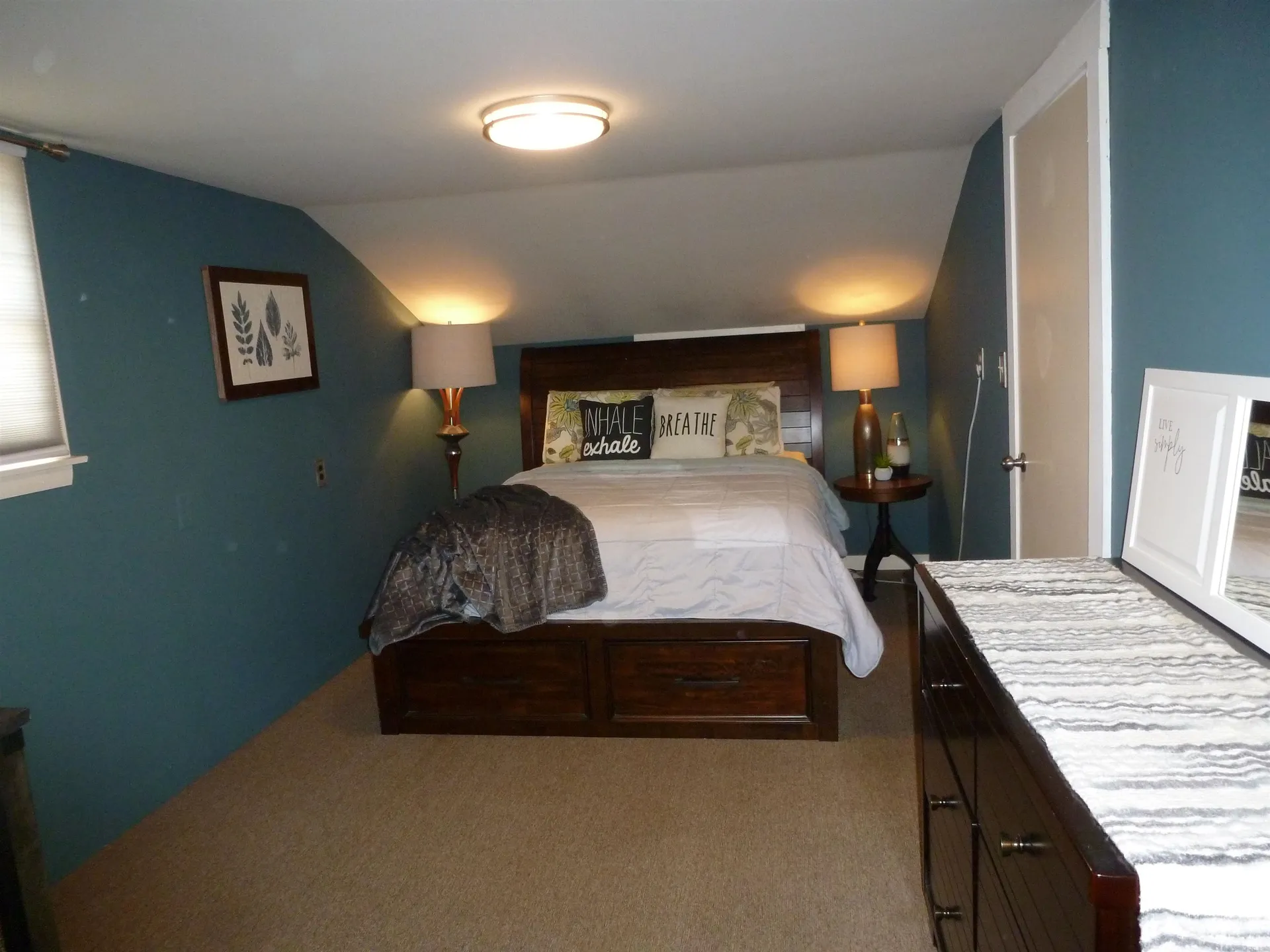 83 Washington Street Rochester NH 03867-1839
